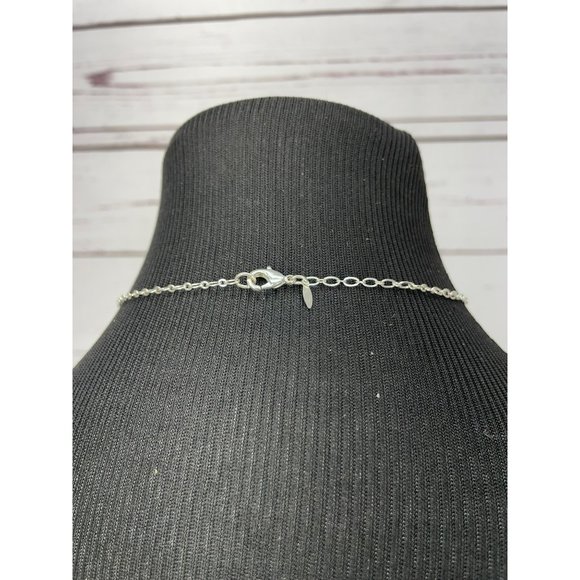 SAQ Silver Tone Plated Hammered Hallow Oval Drop‎ Necklace - Picture 2 of 7